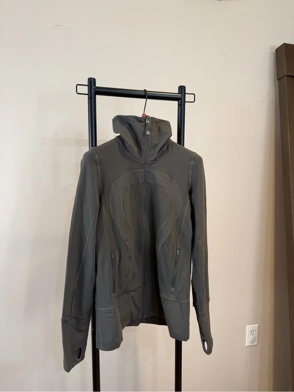 Lululemon In Stride Heather Gray Zip-Up Athletic Jacket